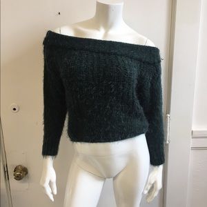 Fuzzy Dark Green Off-Shoulder Size M